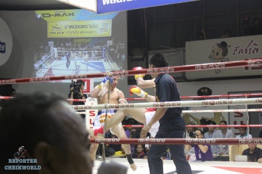 oussef BOUGHANEM remporte la ceinture de l'Omnoi par KO dans le 3eme round | STADIUM OMNOI BANGKOK AUGUST 2015 By Cheikworld Reporters